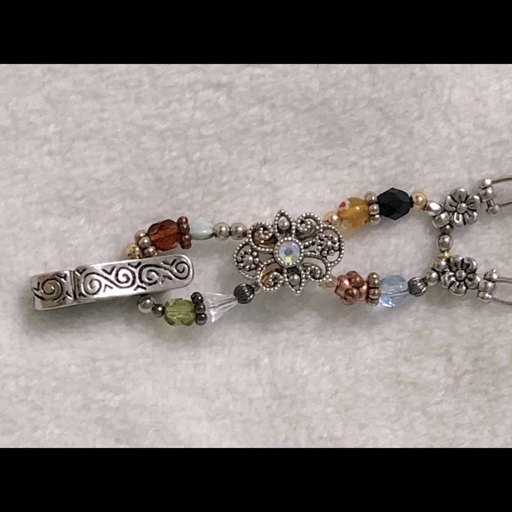 Lilla rose Tiara design badge holder